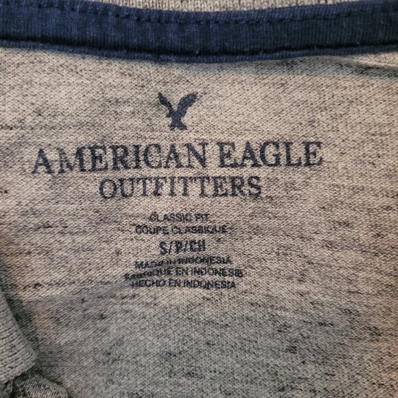 Men's American Eagle Classic Fit Grey Polo - Picture 2 of 6